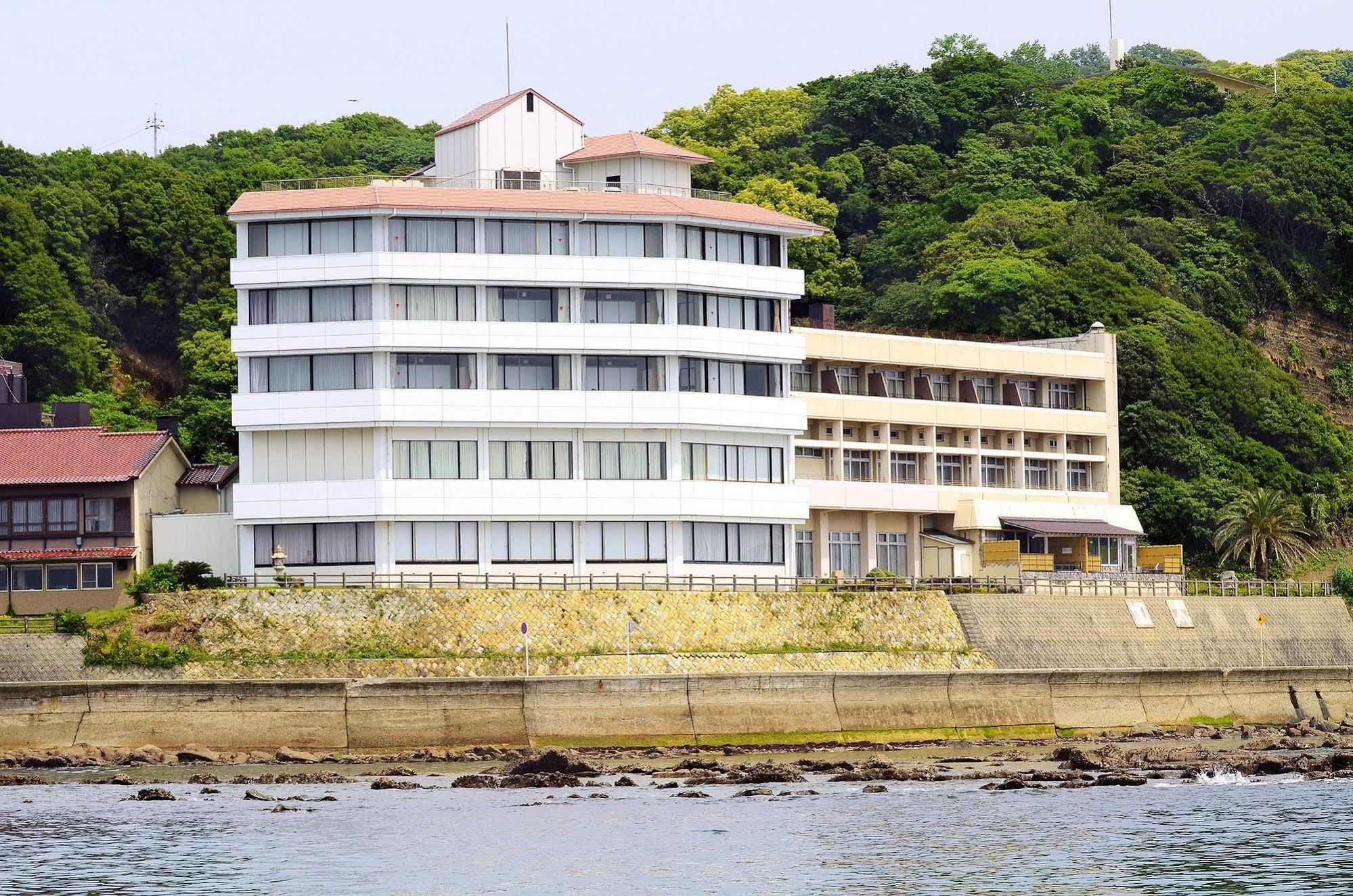 Wakayama Kada Onsen Kada Kaigetsu Hotel Exterior photo